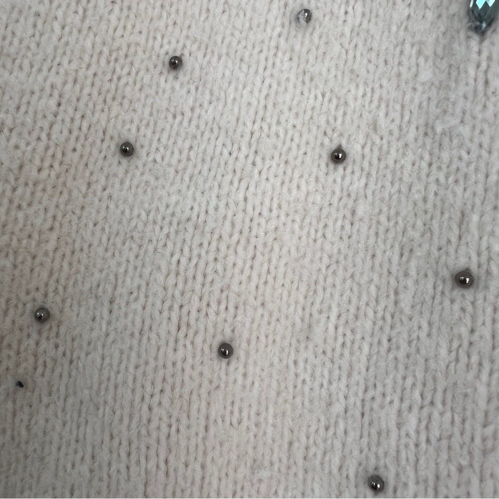 LIKE NEW Zara Cream Sweater with Embellishments - Picture 5 of 8